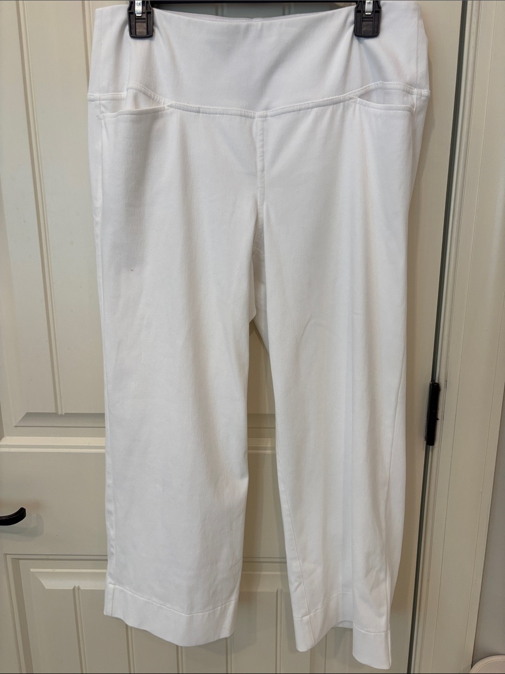 J. Jill White Cropped Ponte Knit Pants
